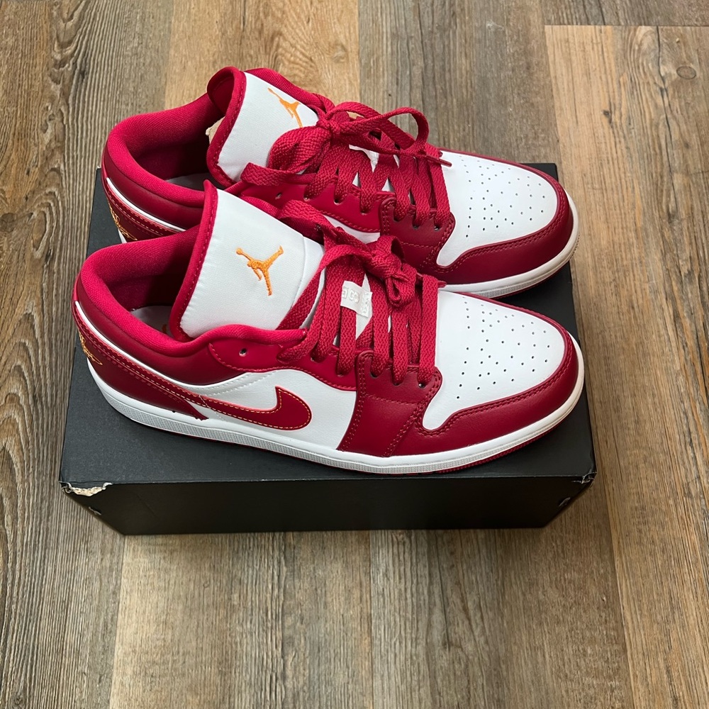 Air Jordan 1 Low (Red)‼️ - Picture 4 of 7